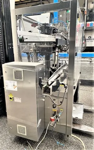 Capsulatrice Robino&Galandrino Superbloc F 8 usata