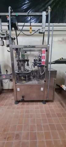 Capsulatrice Robino&Galandrino Superbloc M4 Usata