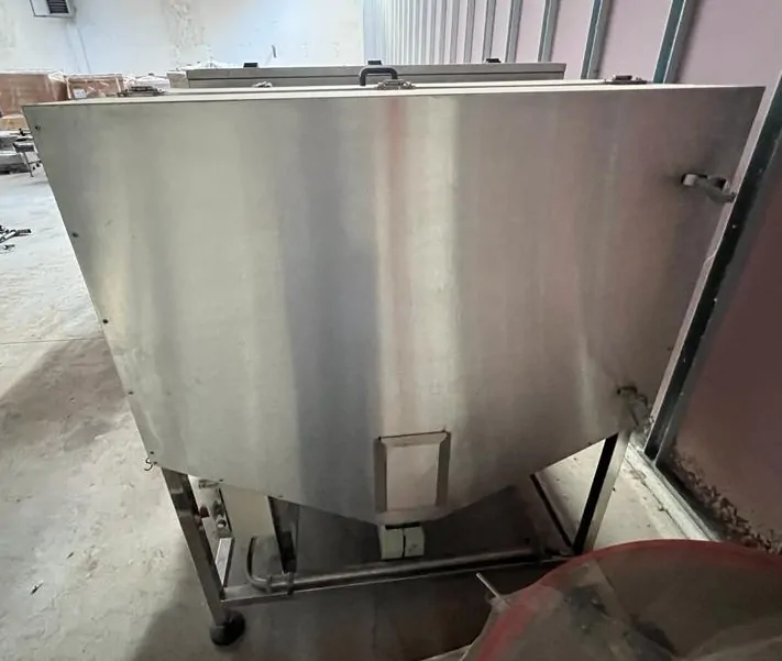 Elevatore Tappi Usato Bertolaso 10.000 bph