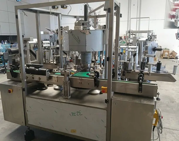 Etichettatrice usata Axtra 720-H9-SA4 8.000 bph