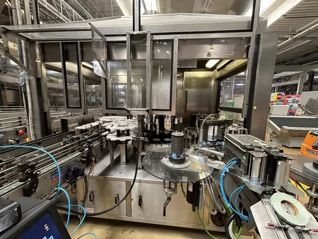Etichettatrice Usata Sacmi Roll-Fed Opera 200 RF