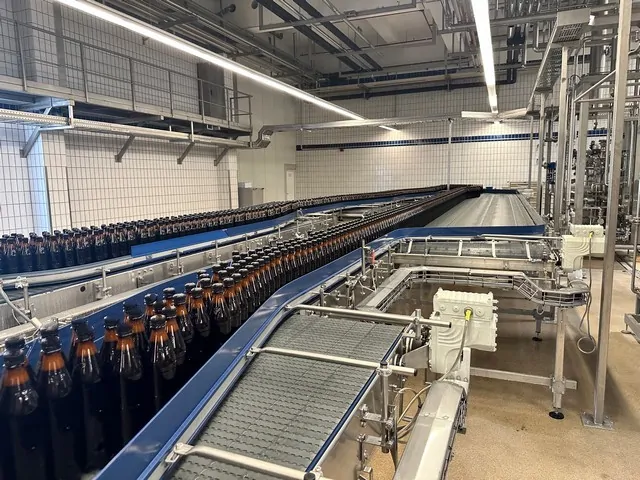 Linea di Imbottigliamento Completa Usata Asèptica 25.000 bph