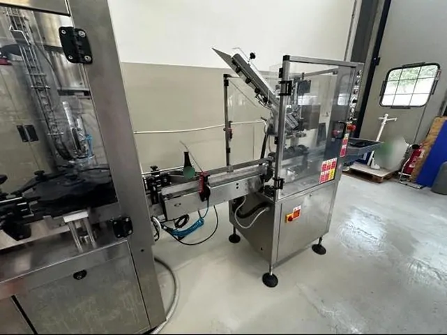 Linea di imbottigliamento per Birra 1.700 bph Usata