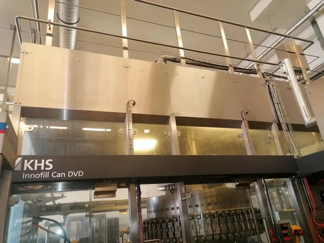 Linea di riempimento lattine usata KHS 25.000 cph