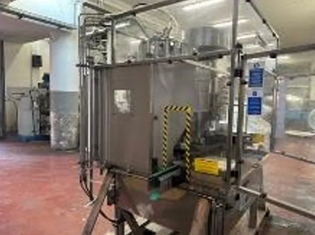 Monoblocco di riempimento usato Alfatek 15.1 isobarico