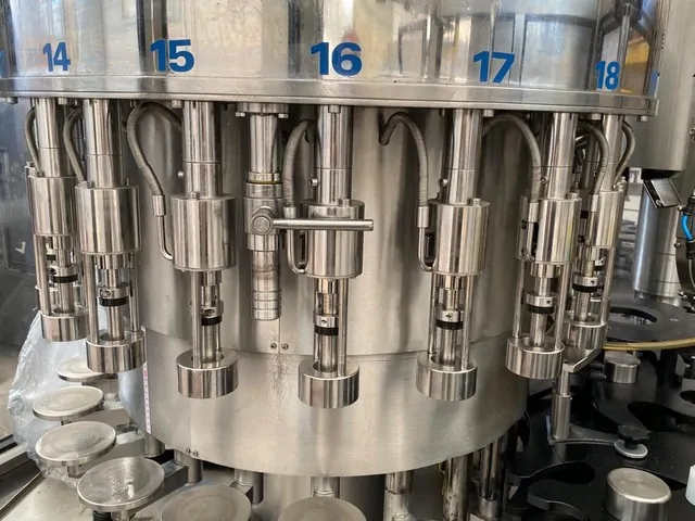 Monoblocco di riempimento usato Alfatek 16.20.4