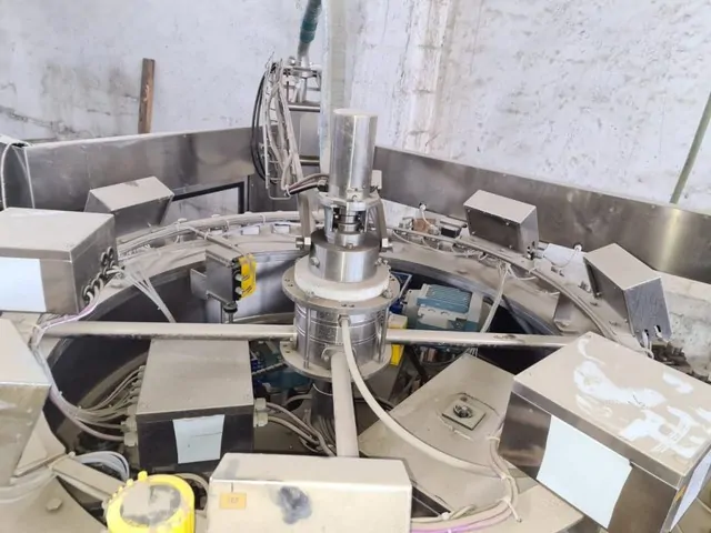 Monoblocco di riempimento usato MBF 44.8