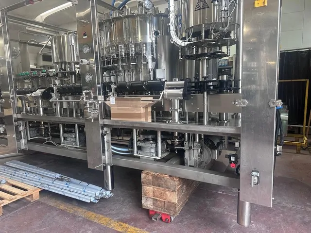 Monoblocco Riempimento Usato Alfatek MBC 24/8/28/4 ISO H.P.