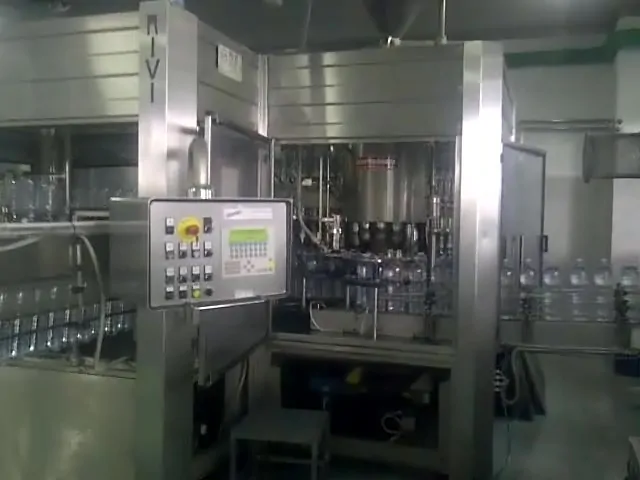 Monoblocco riempimento usato Rivi PET 80.60.14