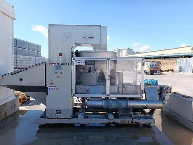 Riordinatore Bottiglie Fava 5.000 bph Usato